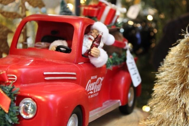 The Olde World Christmas Shoppe Santa