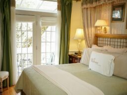 Abbington Green bedroom.