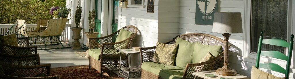 Abbington Green Porch